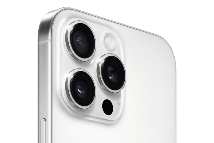 دوربین های آیفون 16 پرو مکس سفید